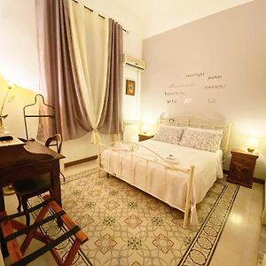 Camera deluxe con letto queen size